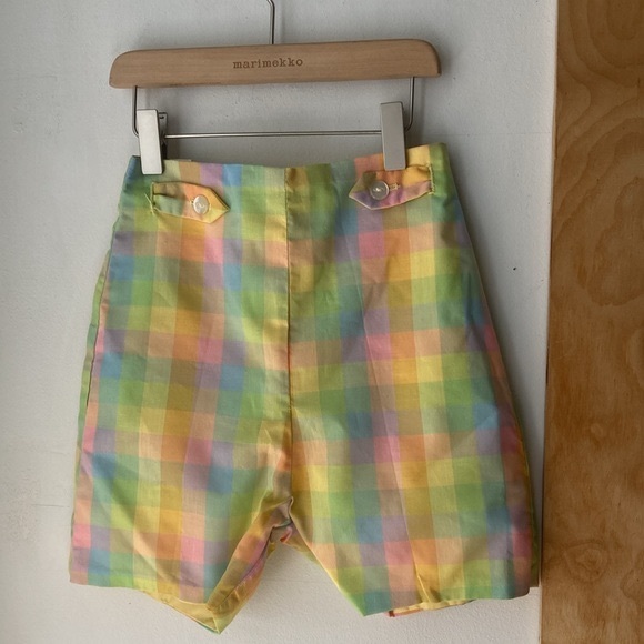 Deadstock vintage 60s pastel check high rise reversible Bermuda shorts size 7